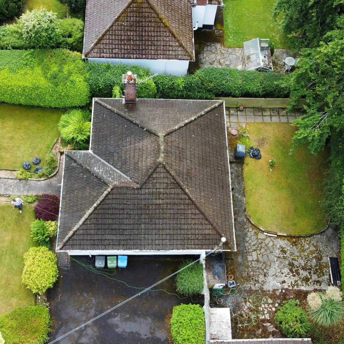 roof cleaning